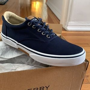 SPERRY Halyard CVO Sneakers in Navy Blue